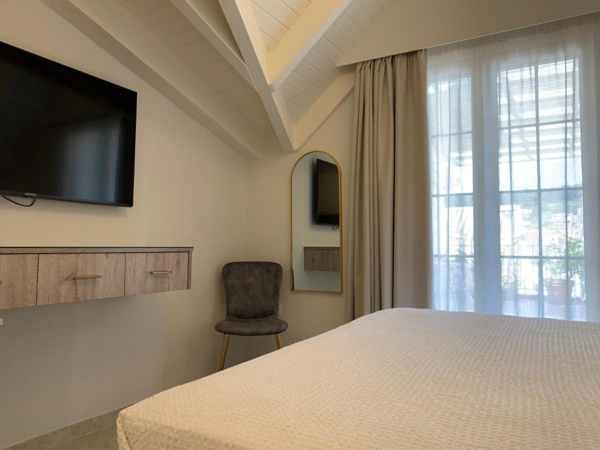 Rouchotas Apartments Аргостолион Екстериор снимка