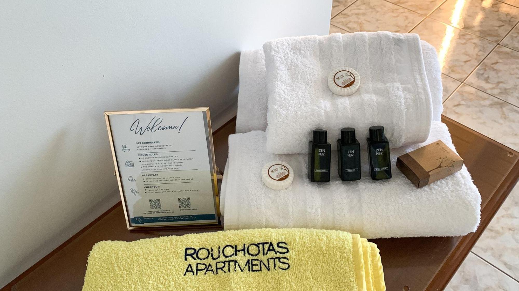 Rouchotas Apartments Аргостолион Екстериор снимка