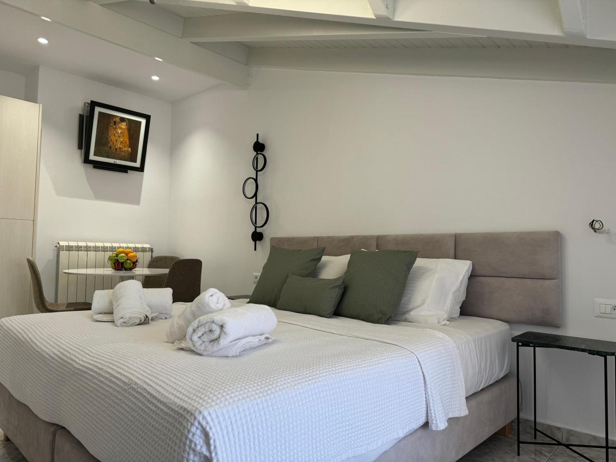 Rouchotas Apartments Аргостолион Екстериор снимка